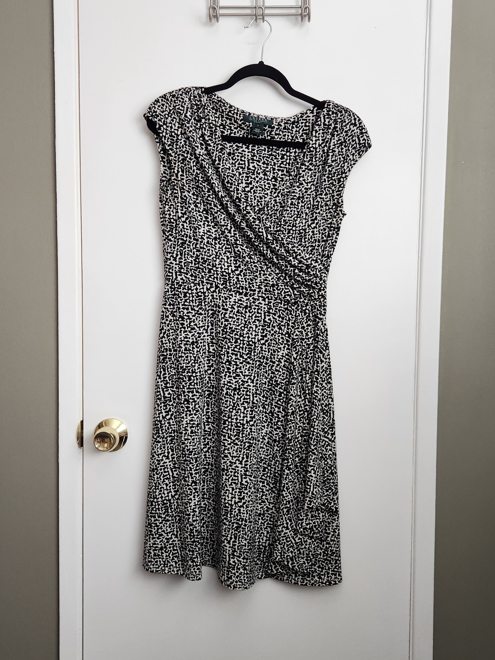 Lauren Ralph Lauren Black & White Patterned Cap-Sleeve Faux-Wrap Dress